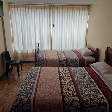 Hostal El Confort Quito Norte Bagian luar foto