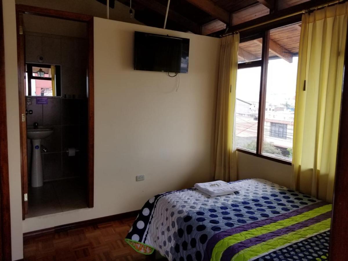 Hostal El Confort Quito Norte Bagian luar foto