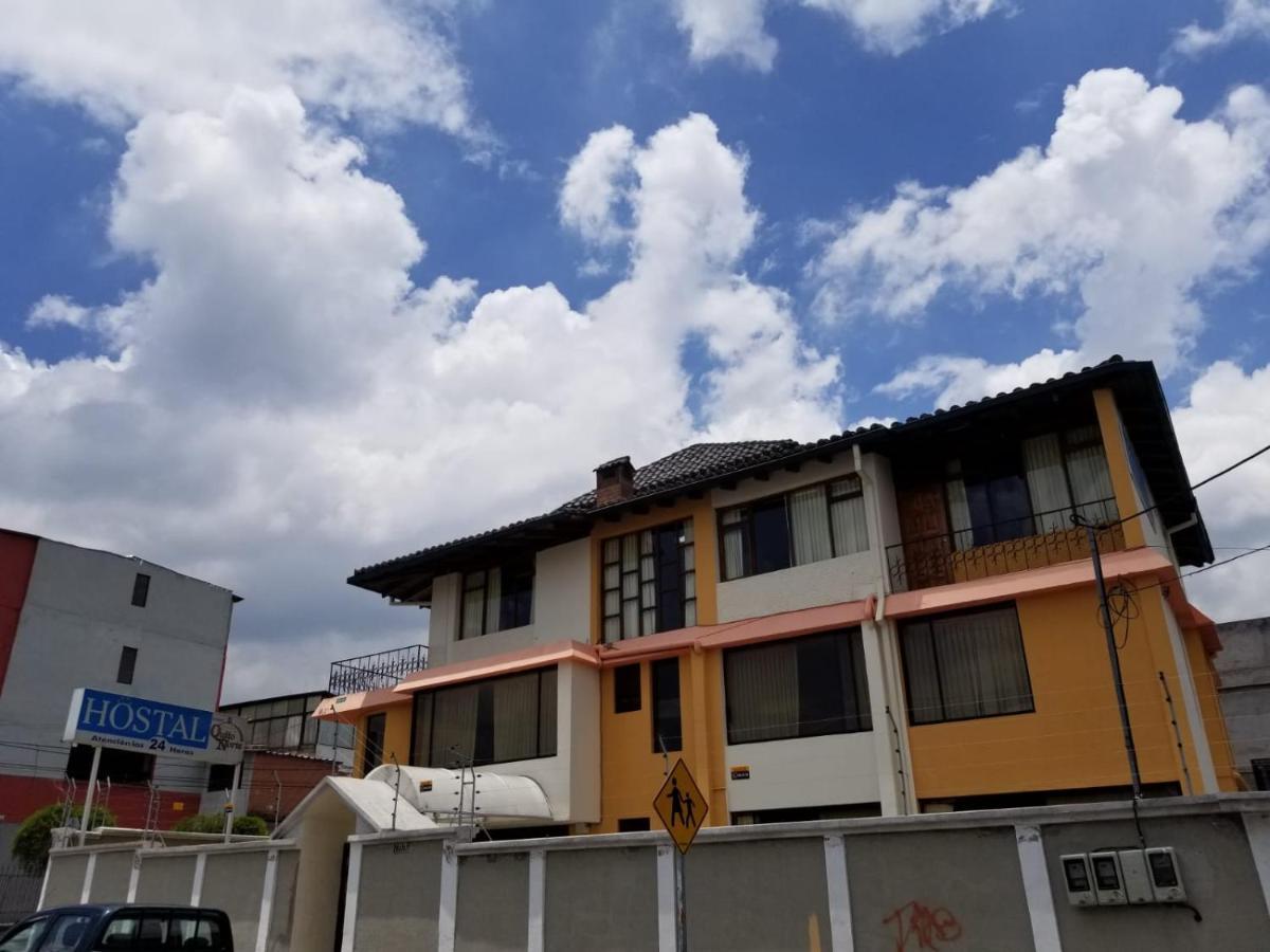 Hostal El Confort Quito Norte Bagian luar foto