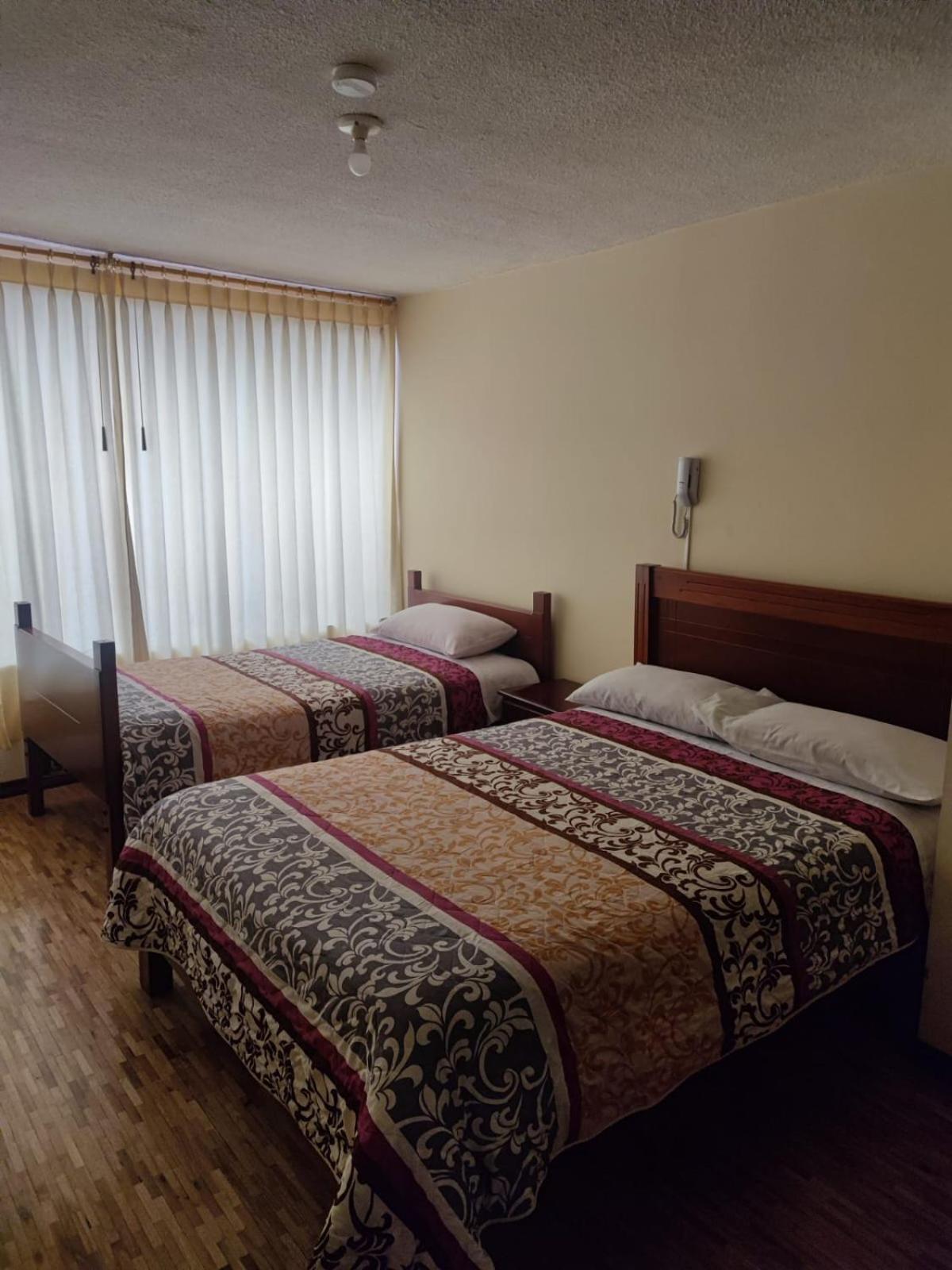 Hostal El Confort Quito Norte Bagian luar foto
